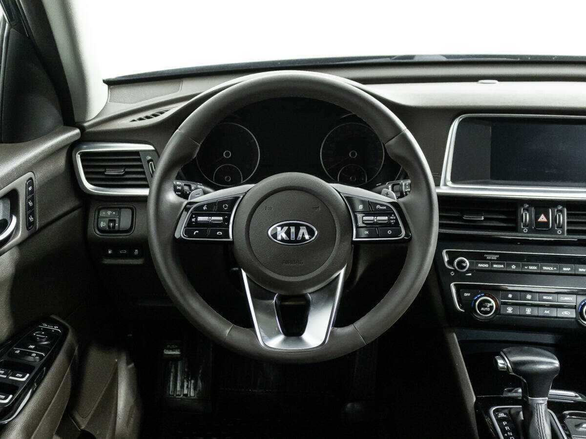 Купить Kia Optima с пробегом. Фото: #23