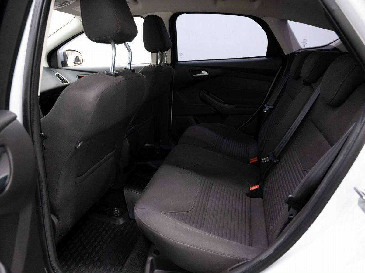 Купить Ford Focus с пробегом. Фото: #8