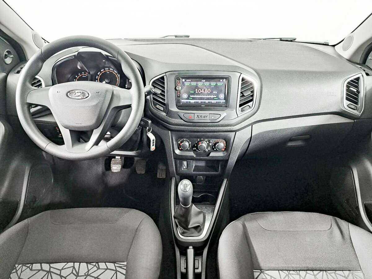 Купить Lada (ВАЗ) XRAY с пробегом. Фото: #10