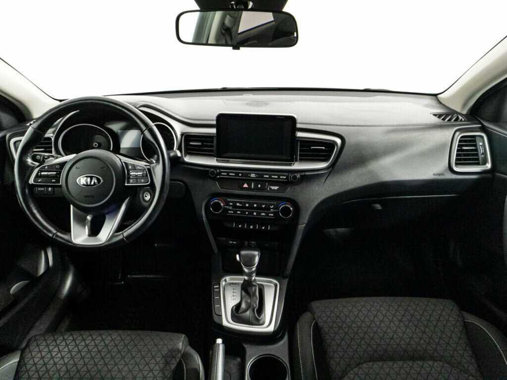 Купить Kia Ceed с пробегом. Фото: #12