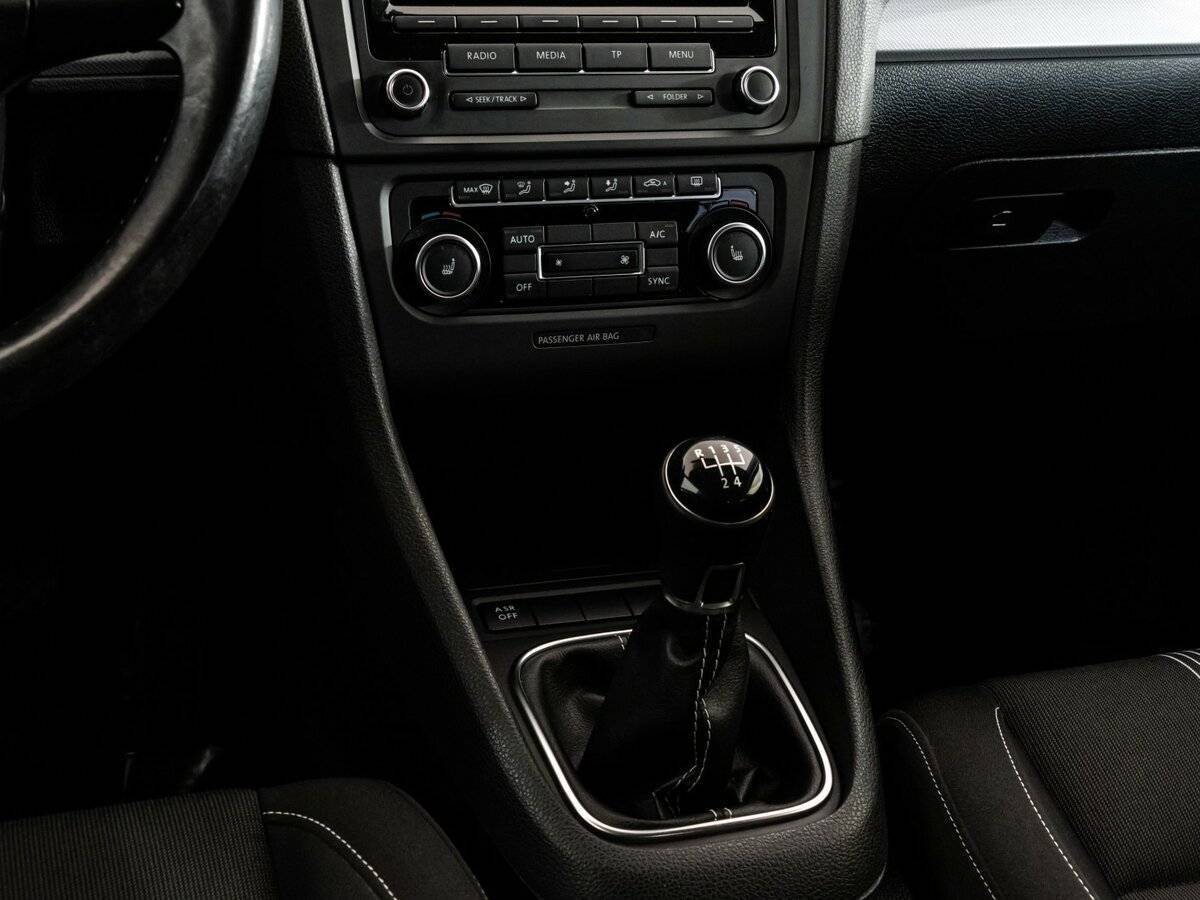 Купить Volkswagen Golf с пробегом. Фото: #11