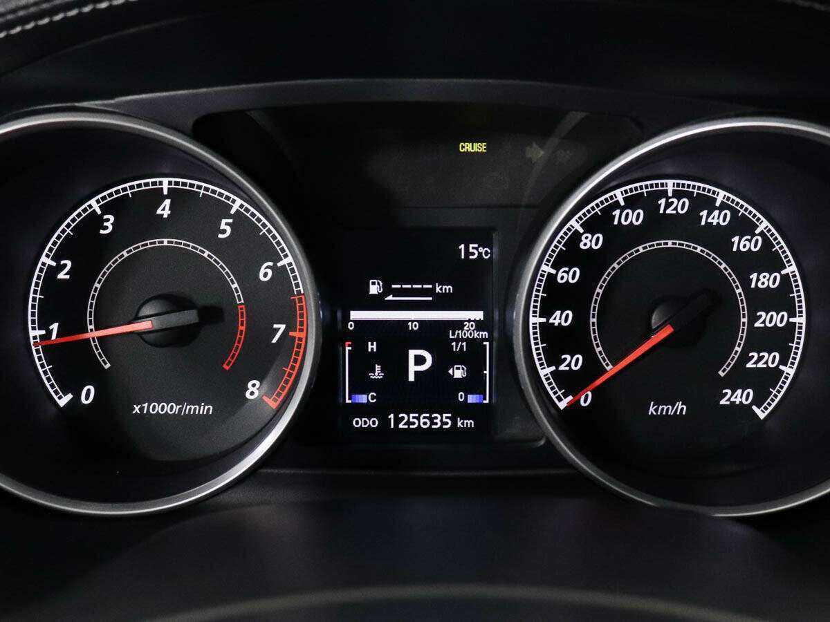 Купить Mitsubishi Outlander с пробегом. Фото: #8