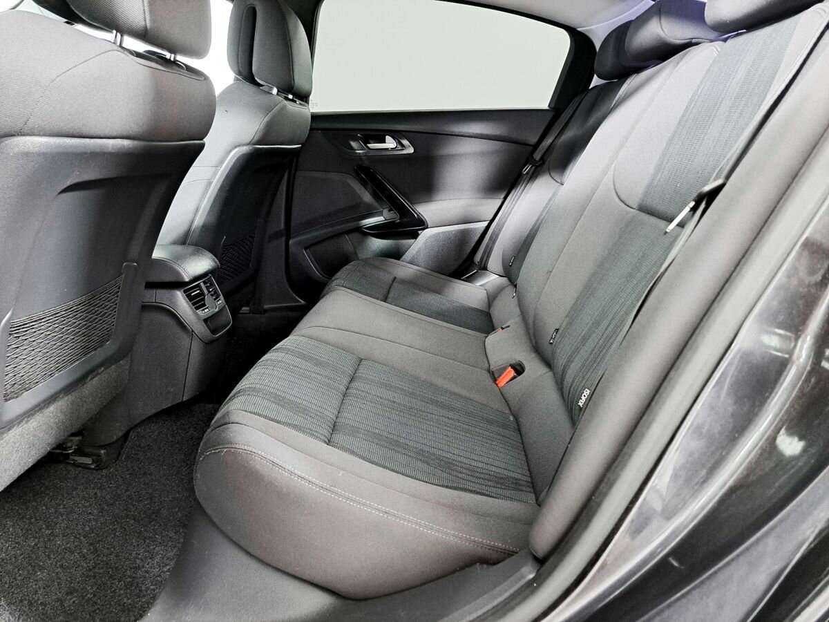 Купить Peugeot 508 с пробегом. Фото: #8