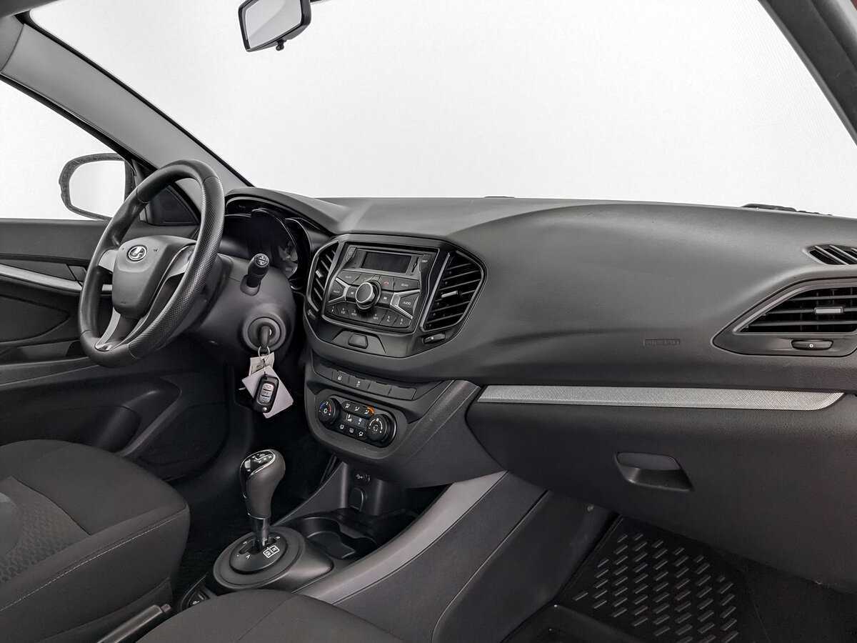 Купить Lada (ВАЗ) Vesta с пробегом. Фото: #8