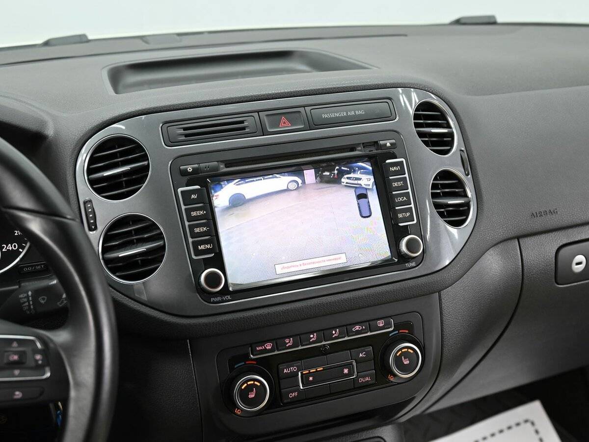 Купить Volkswagen Tiguan с пробегом. Фото: #10