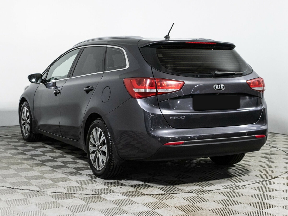 Купить Kia Ceed с пробегом. Фото: #6