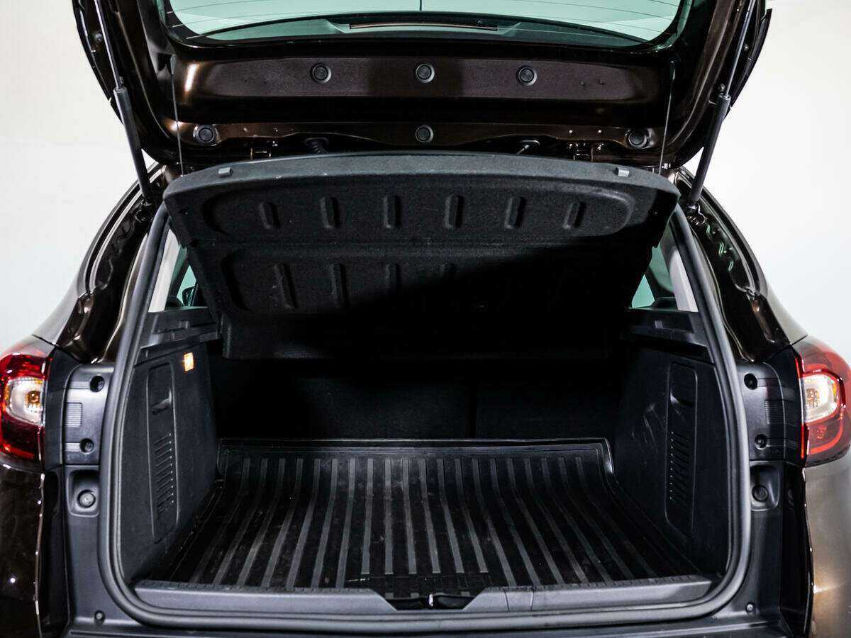 Купить Renault Kaptur с пробегом. Фото: #15