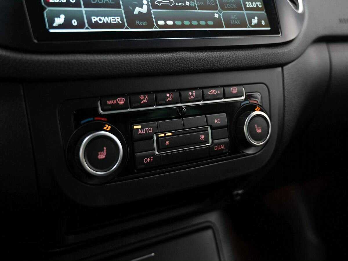 Купить Volkswagen Tiguan с пробегом. Фото: #18