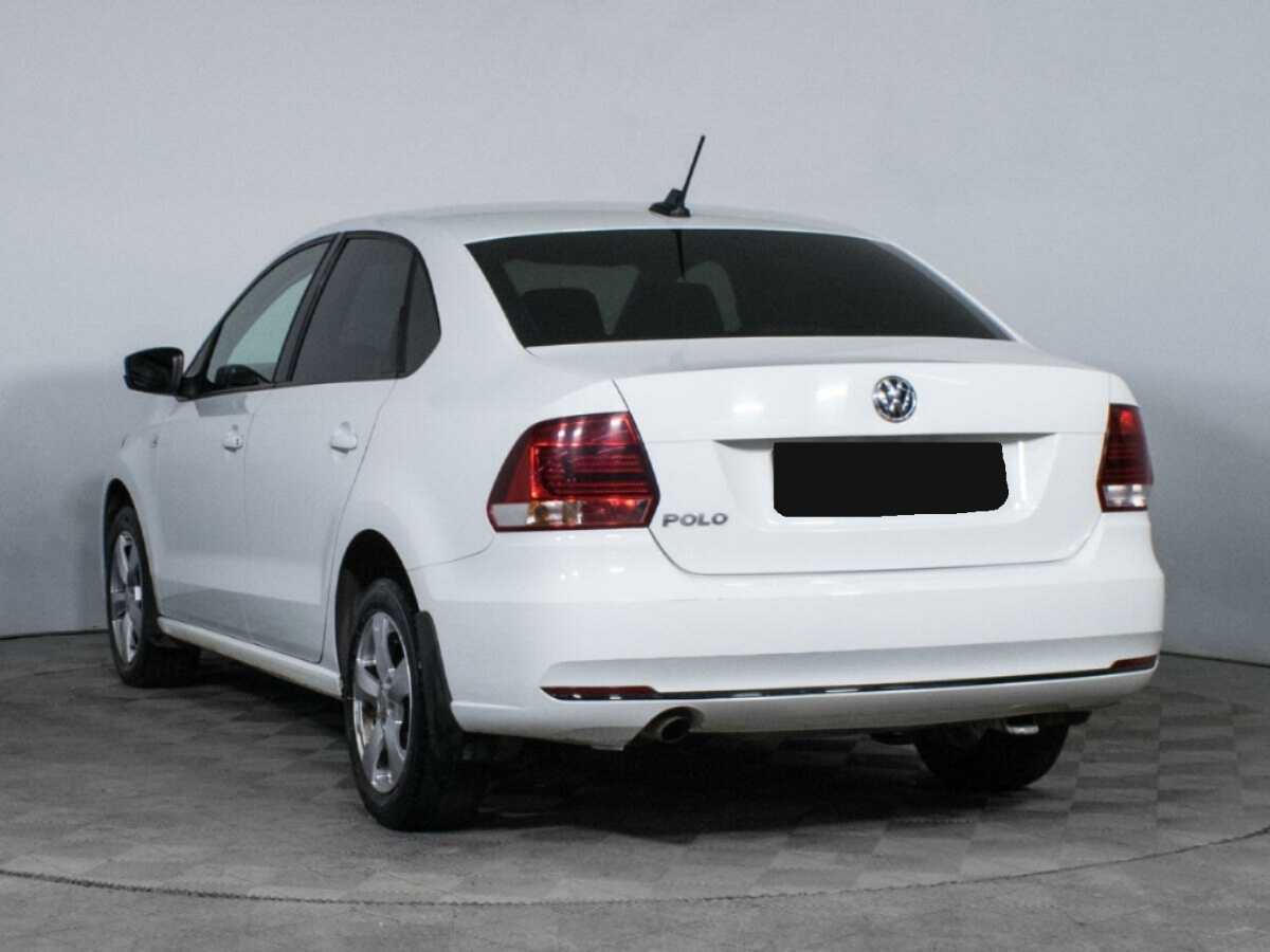 Купить Volkswagen Polo с пробегом. Фото: #6