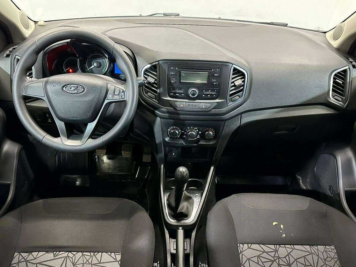 Купить Lada (ВАЗ) XRAY с пробегом. Фото: #8