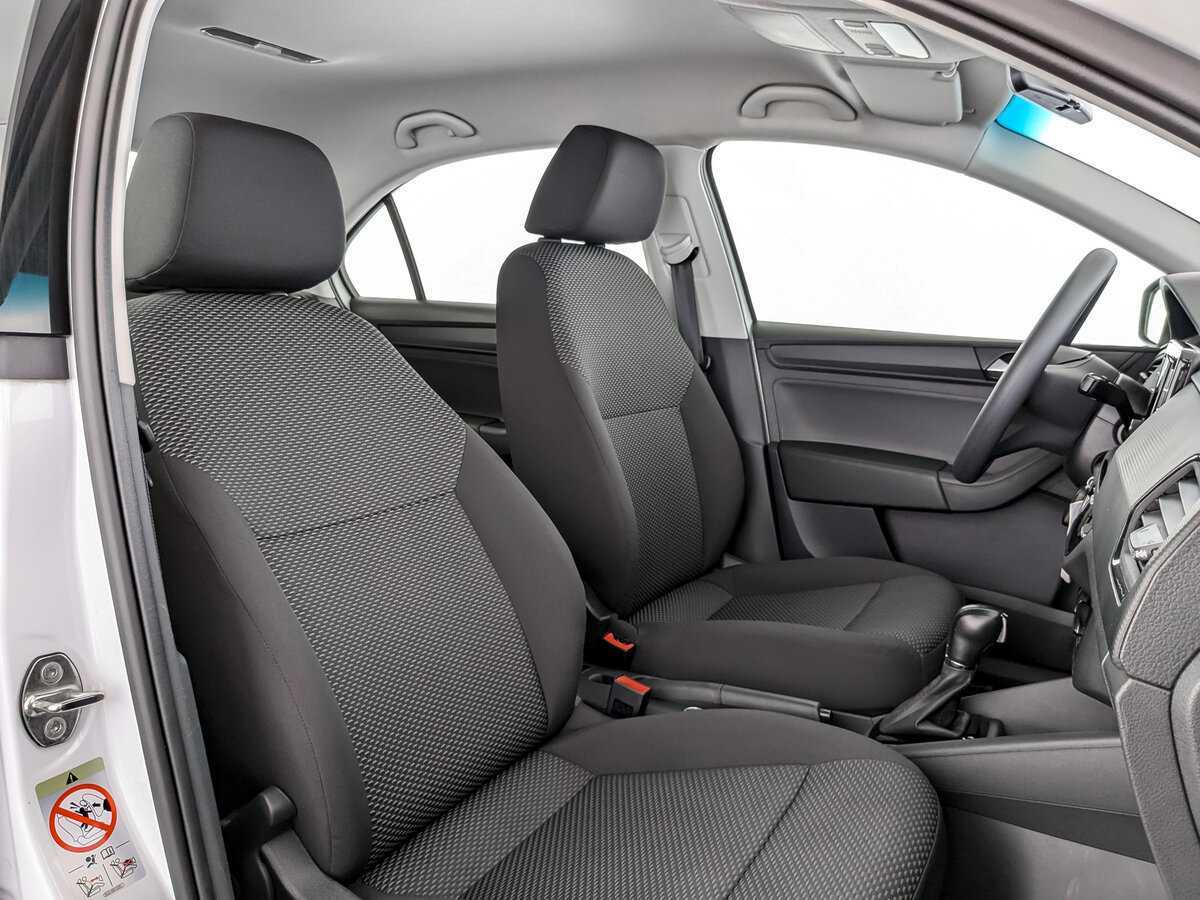 Купить Volkswagen Polo с пробегом. Фото: #18