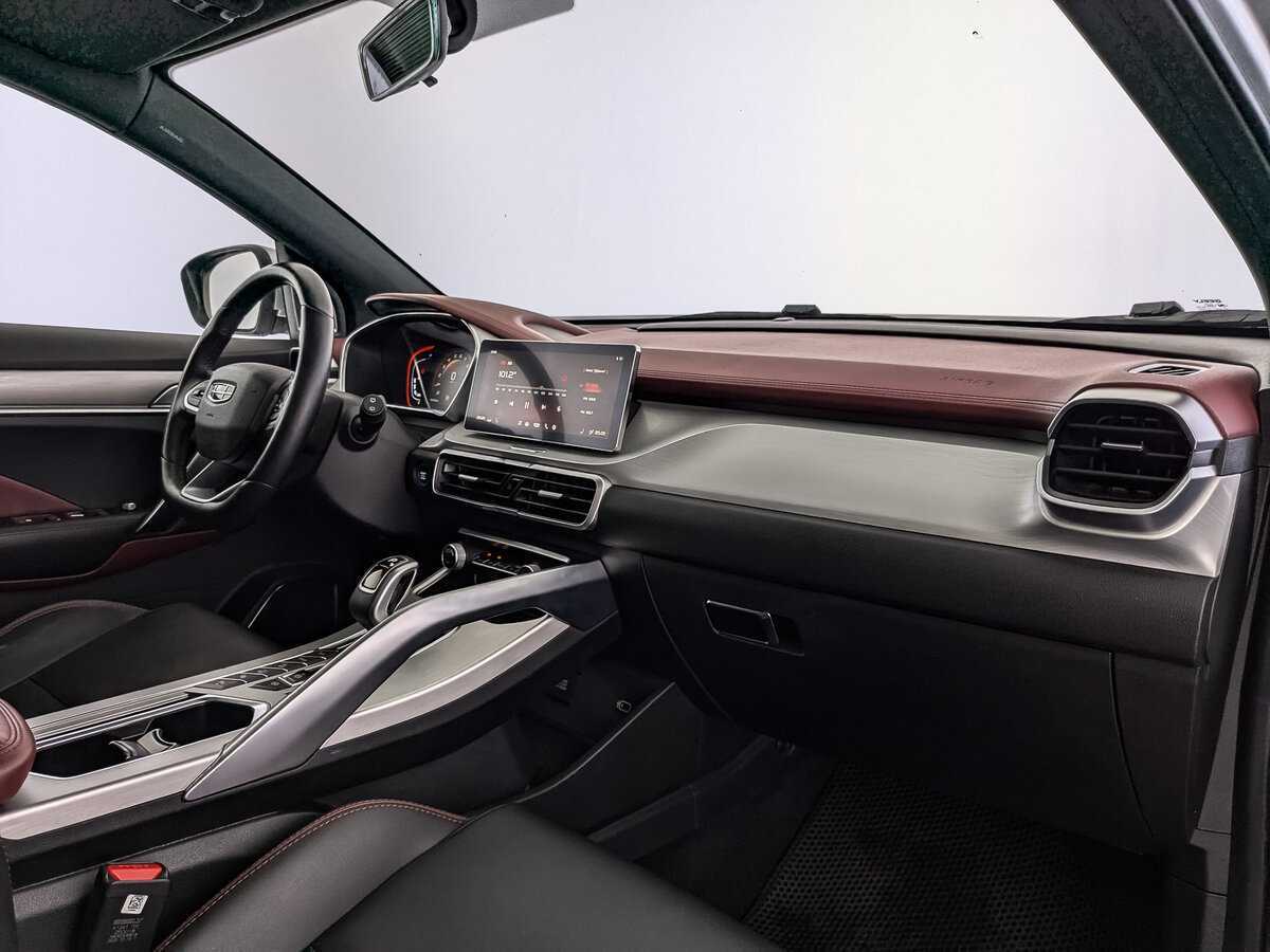 Купить Geely Coolray с пробегом. Фото: #8