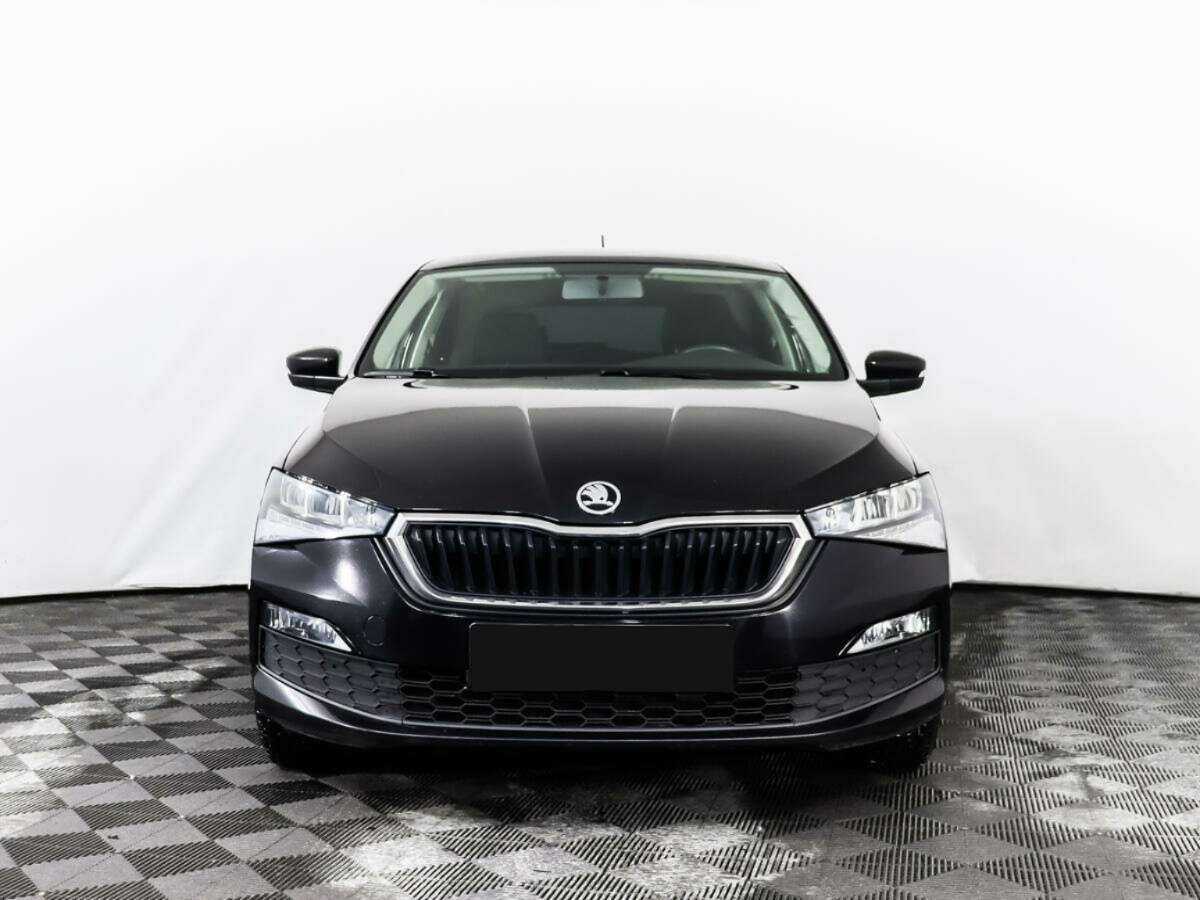 Купить Skoda Rapid с пробегом. Фото: #1