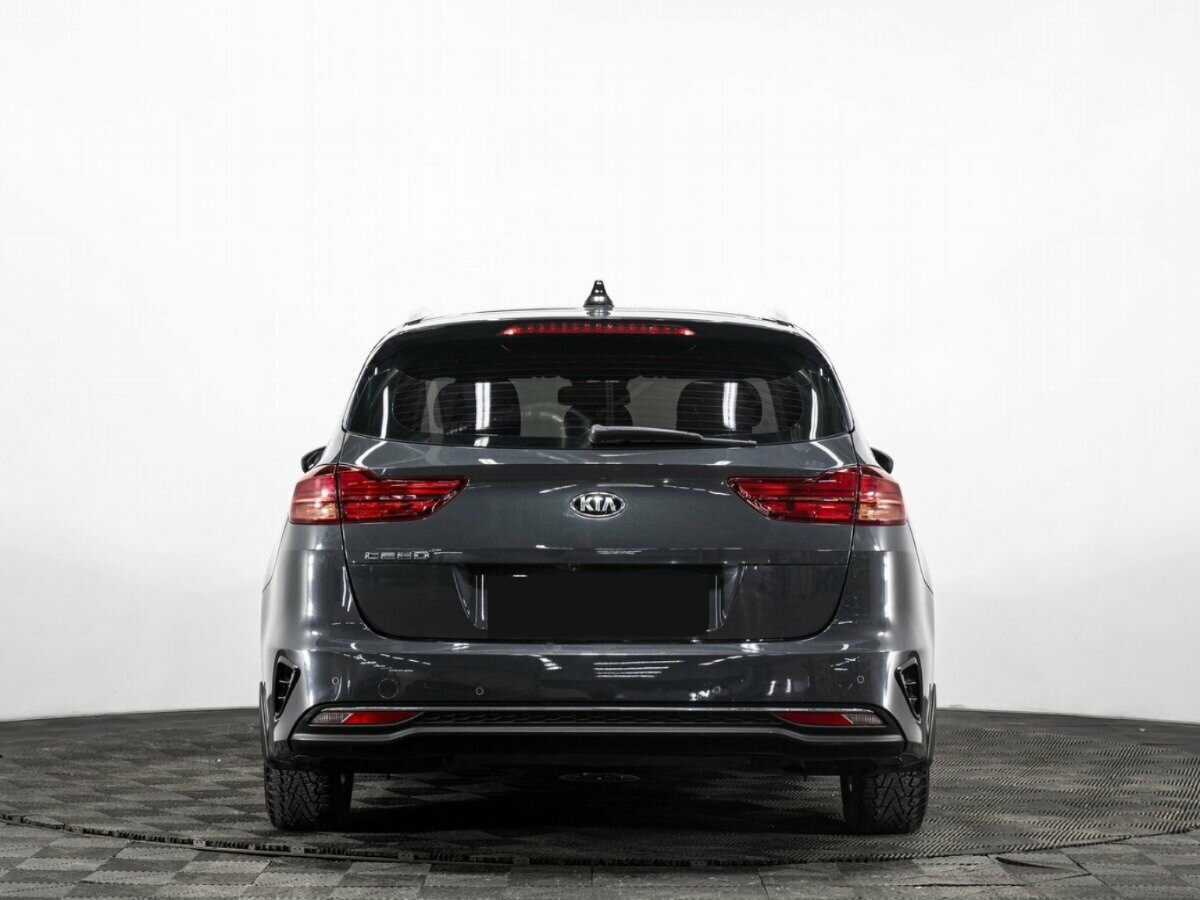 Купить Kia Ceed с пробегом. Фото: #4
