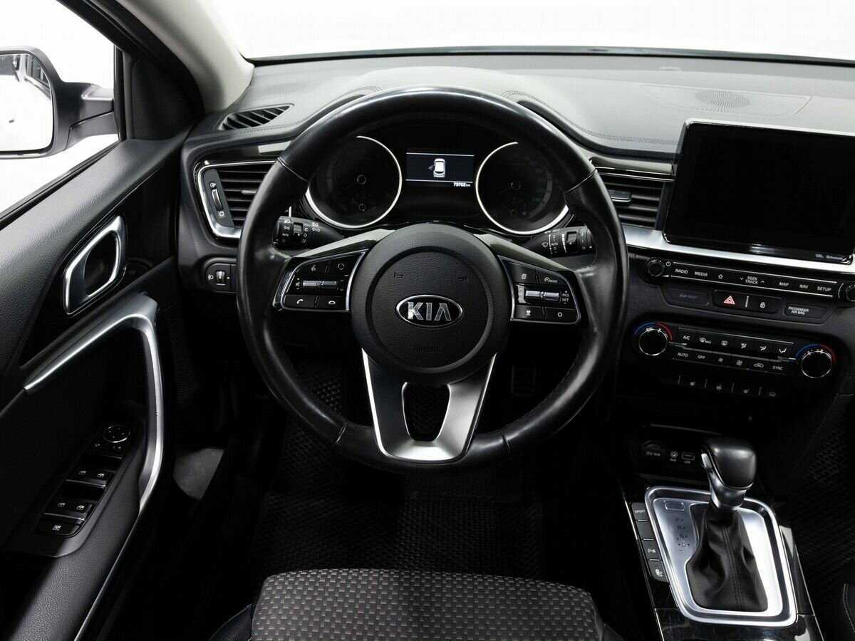 Купить Kia Ceed с пробегом. Фото: #14