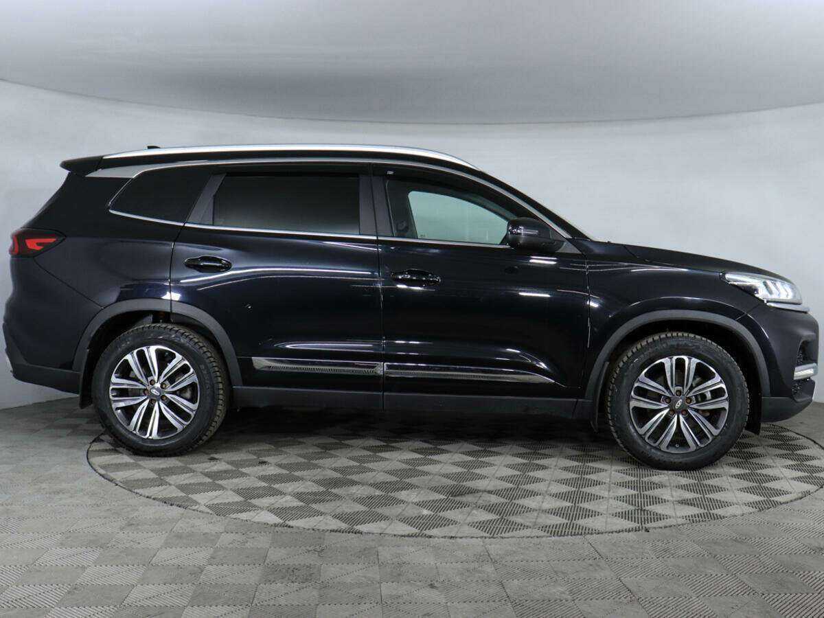 Купить Chery Tiggo 8 с пробегом. Фото: #3