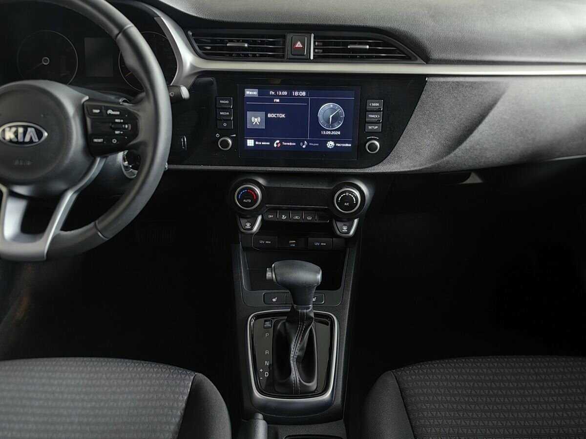 Купить Kia Rio с пробегом. Фото: #10