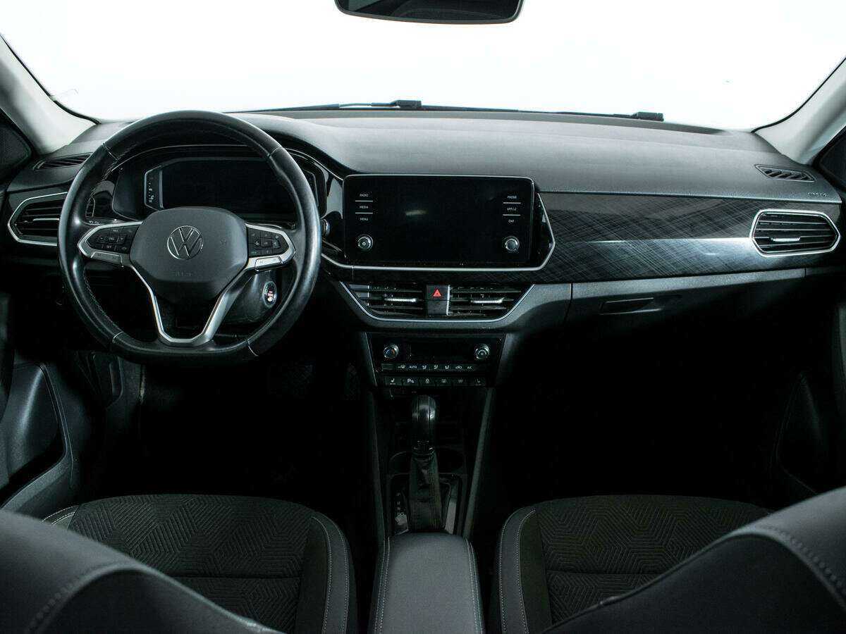 Купить Volkswagen Polo с пробегом. Фото: #11