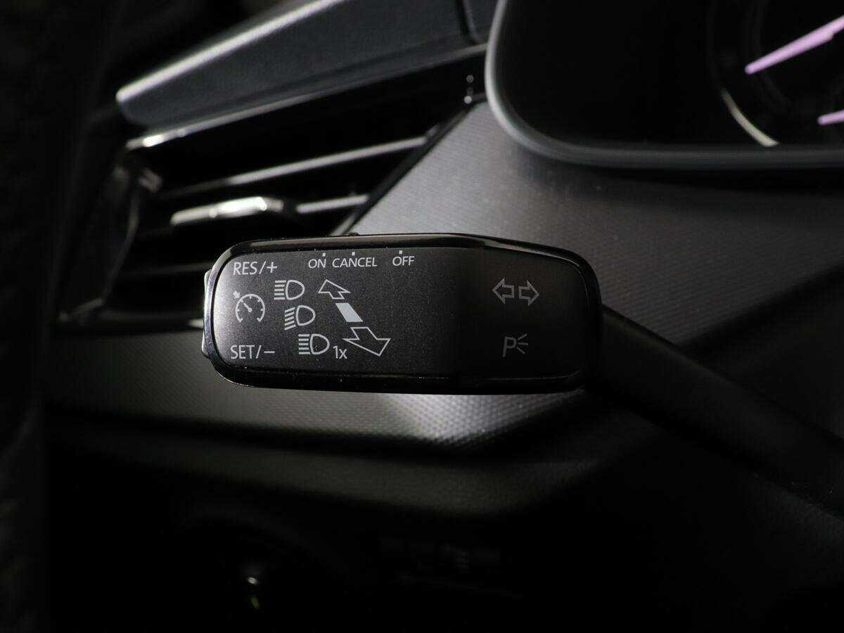 Купить Skoda Rapid с пробегом. Фото: #15