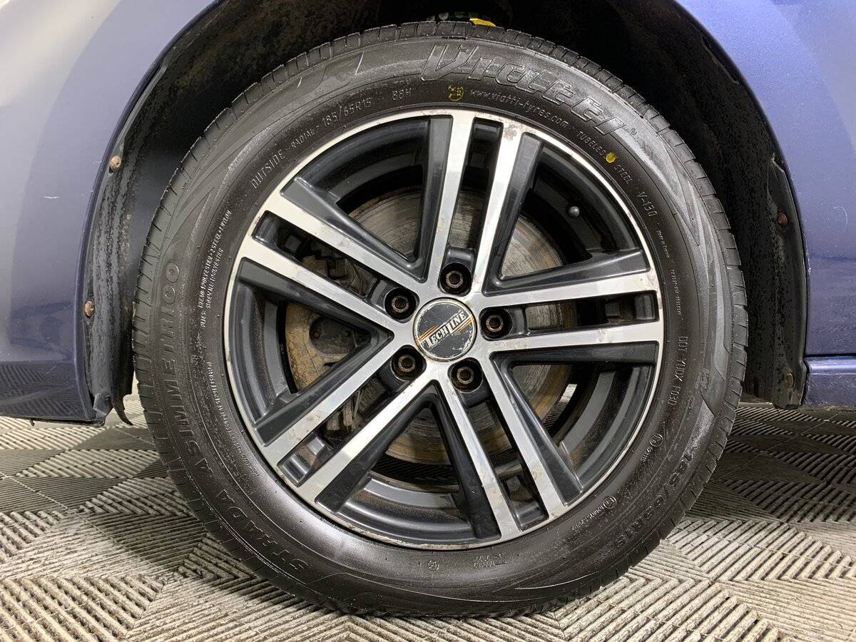 Купить Volkswagen Polo с пробегом. Фото: #9