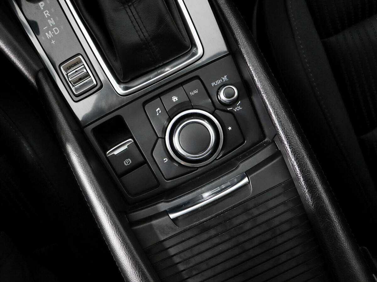 Купить Mazda 6 с пробегом. Фото: #9