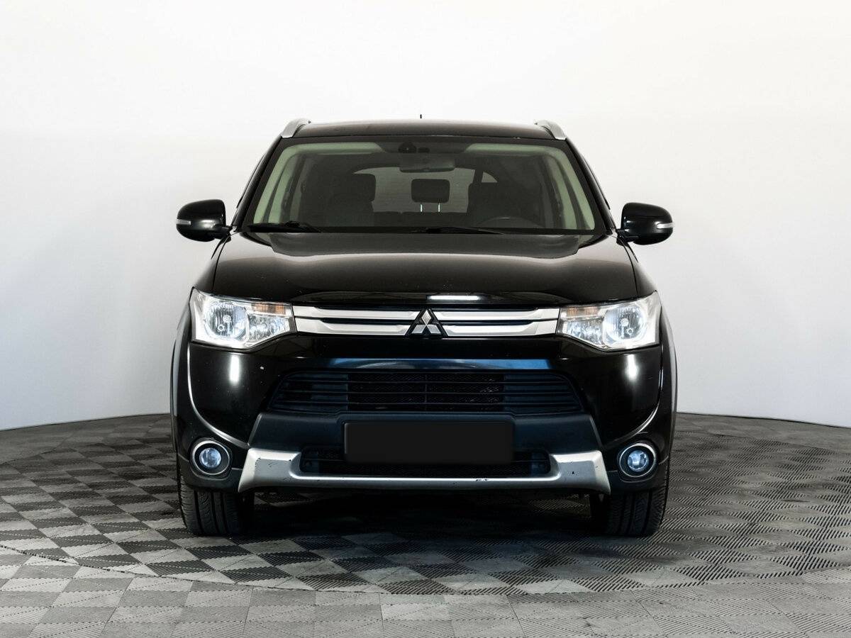 Купить Mitsubishi Outlander с пробегом. Фото: #1