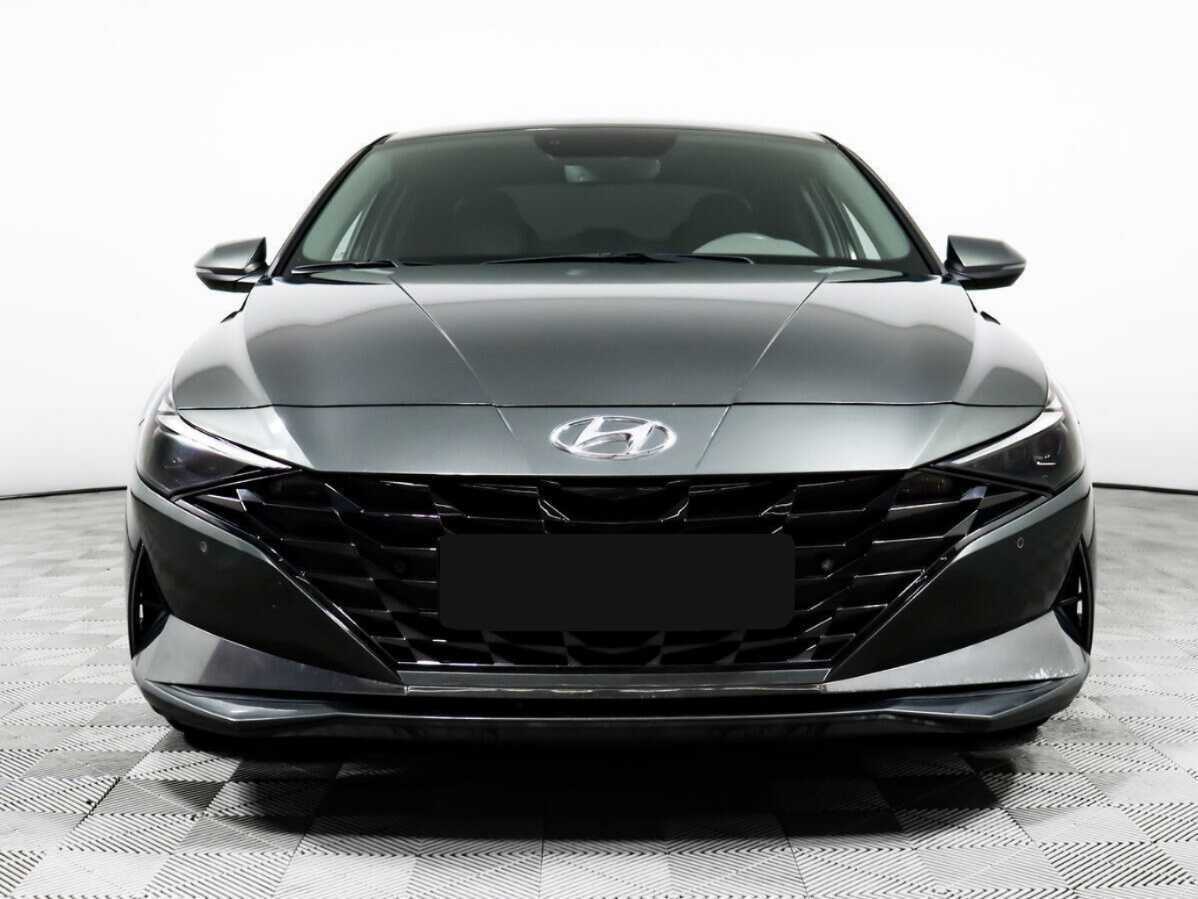 Купить Hyundai Elantra с пробегом. Фото: #1