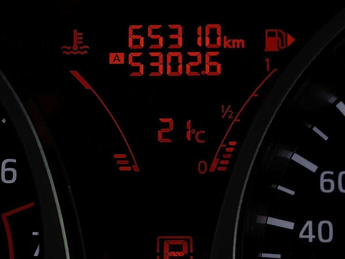 Купить Nissan Juke с пробегом. Фото: #19