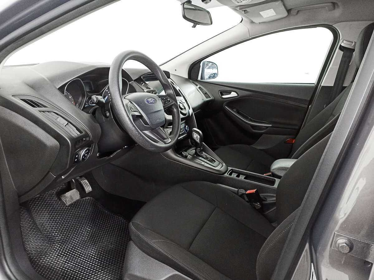 Купить Ford Focus с пробегом. Фото: #15