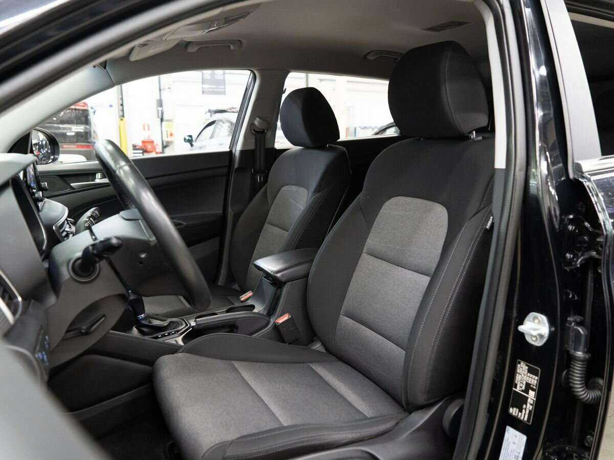 Купить Hyundai Tucson с пробегом. Фото: #5