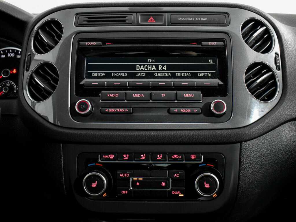 Купить Volkswagen Tiguan с пробегом. Фото: #14