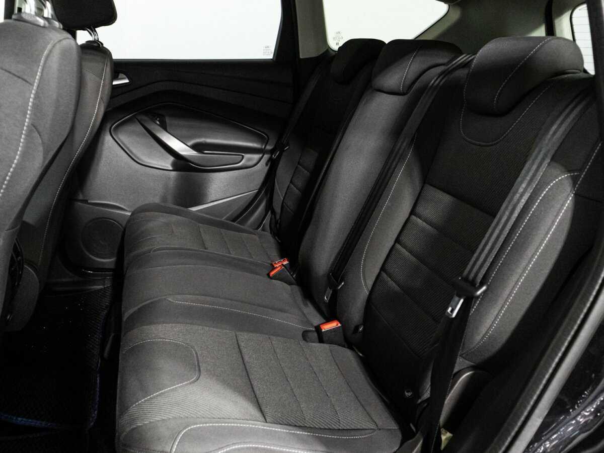 Купить Ford Kuga с пробегом. Фото: #9