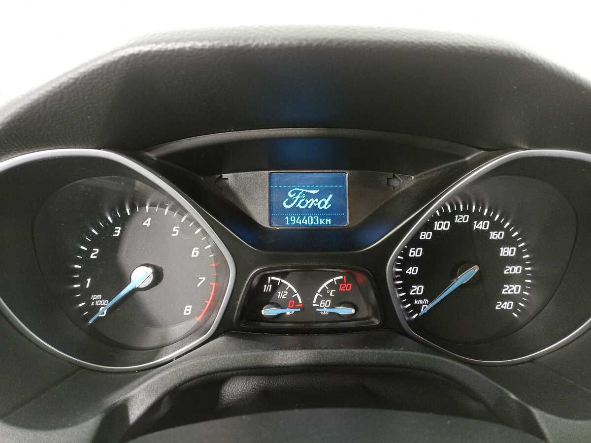 Купить Ford Focus с пробегом. Фото: #11