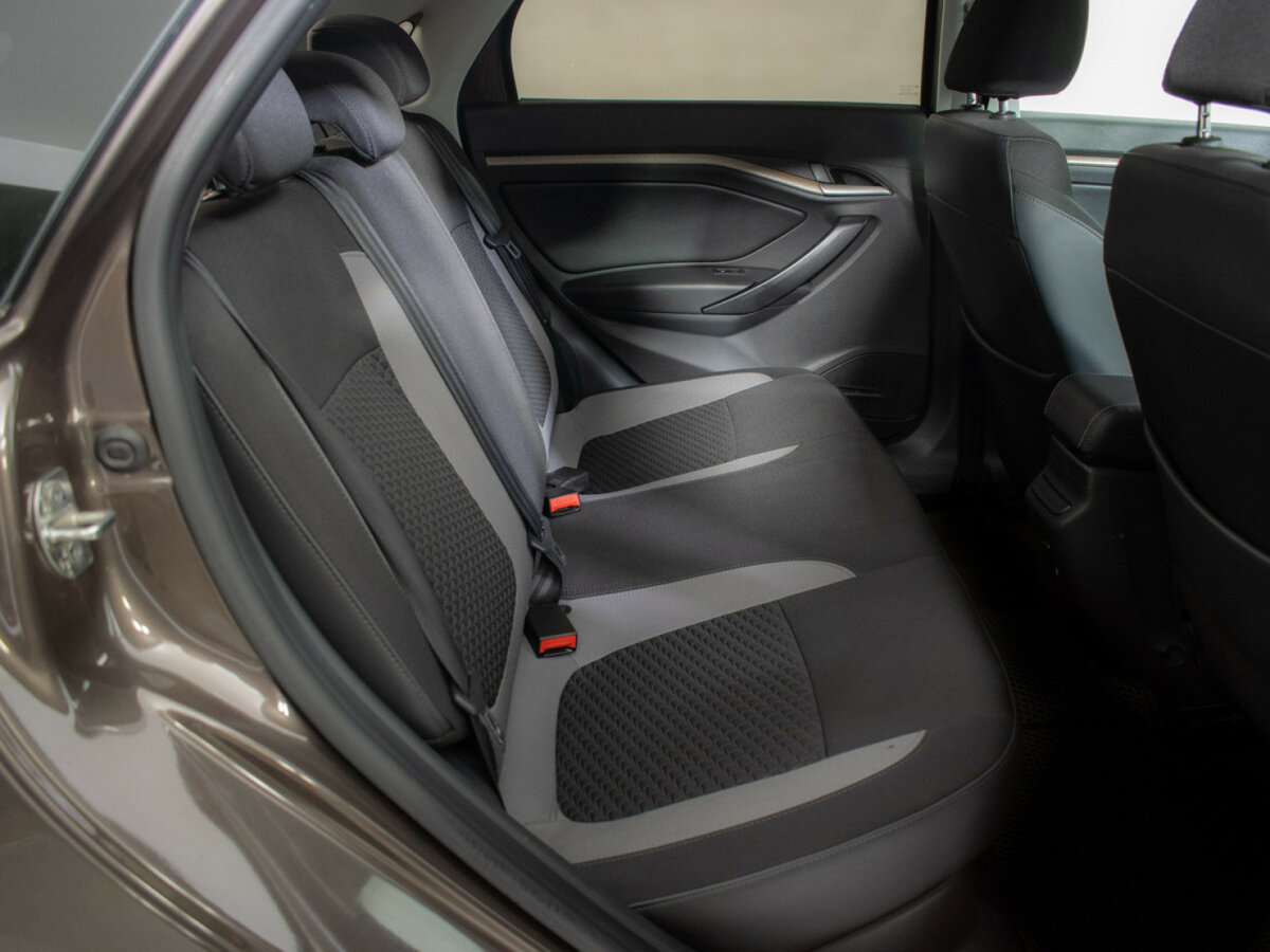 Купить Lada (ВАЗ) Vesta с пробегом. Фото: #9