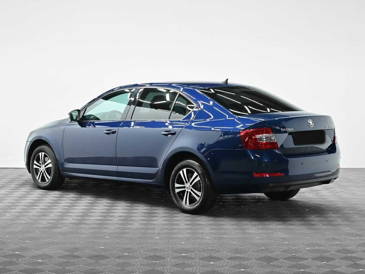 Купить Skoda Octavia с пробегом. Фото: #2