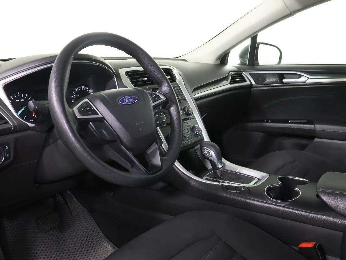 Купить Ford Mondeo с пробегом. Фото: #12