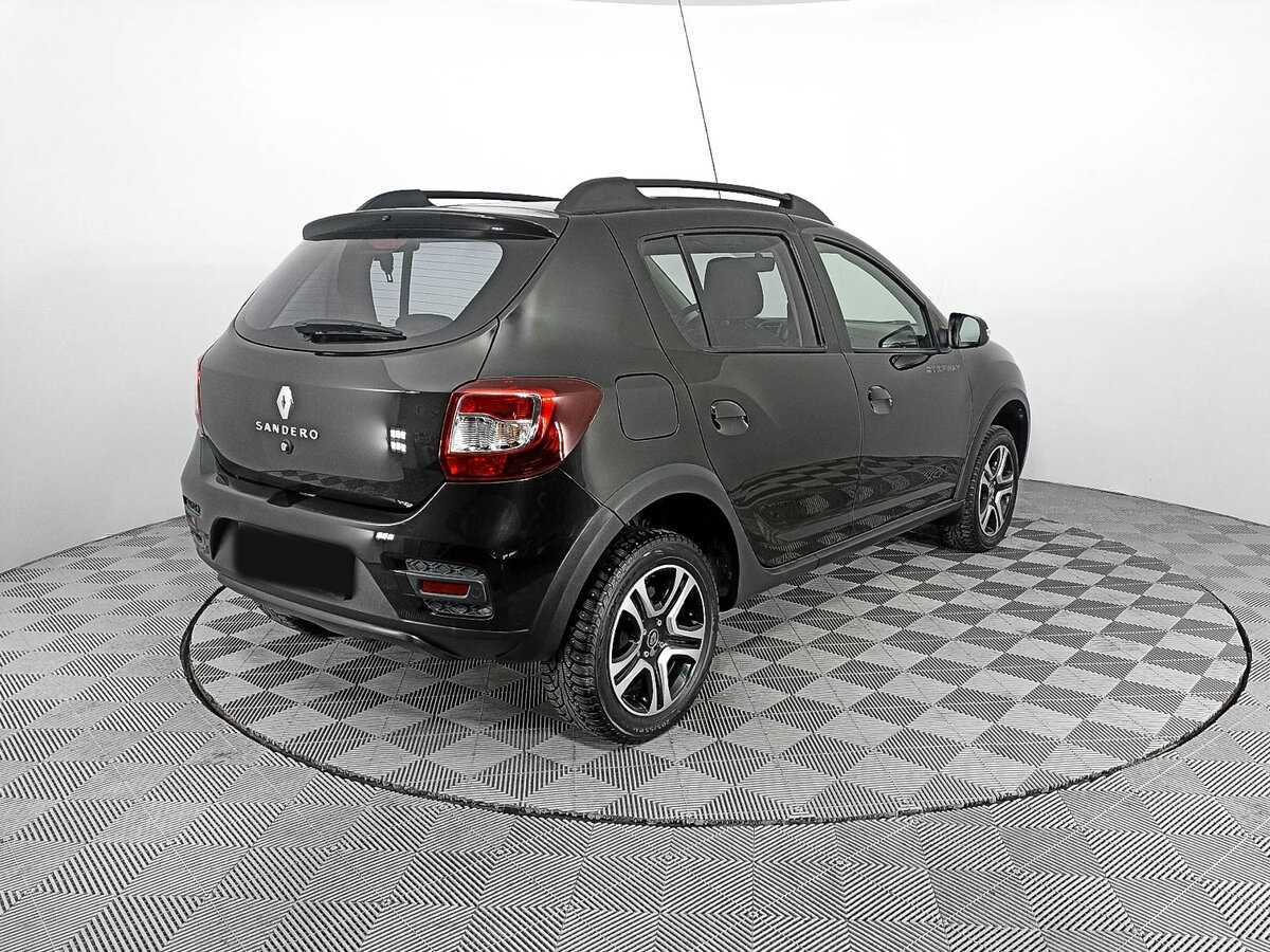 Купить Renault Sandero с пробегом. Фото: #4