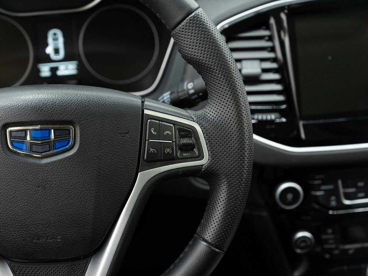 Купить Geely Emgrand X7 с пробегом. Фото: #16