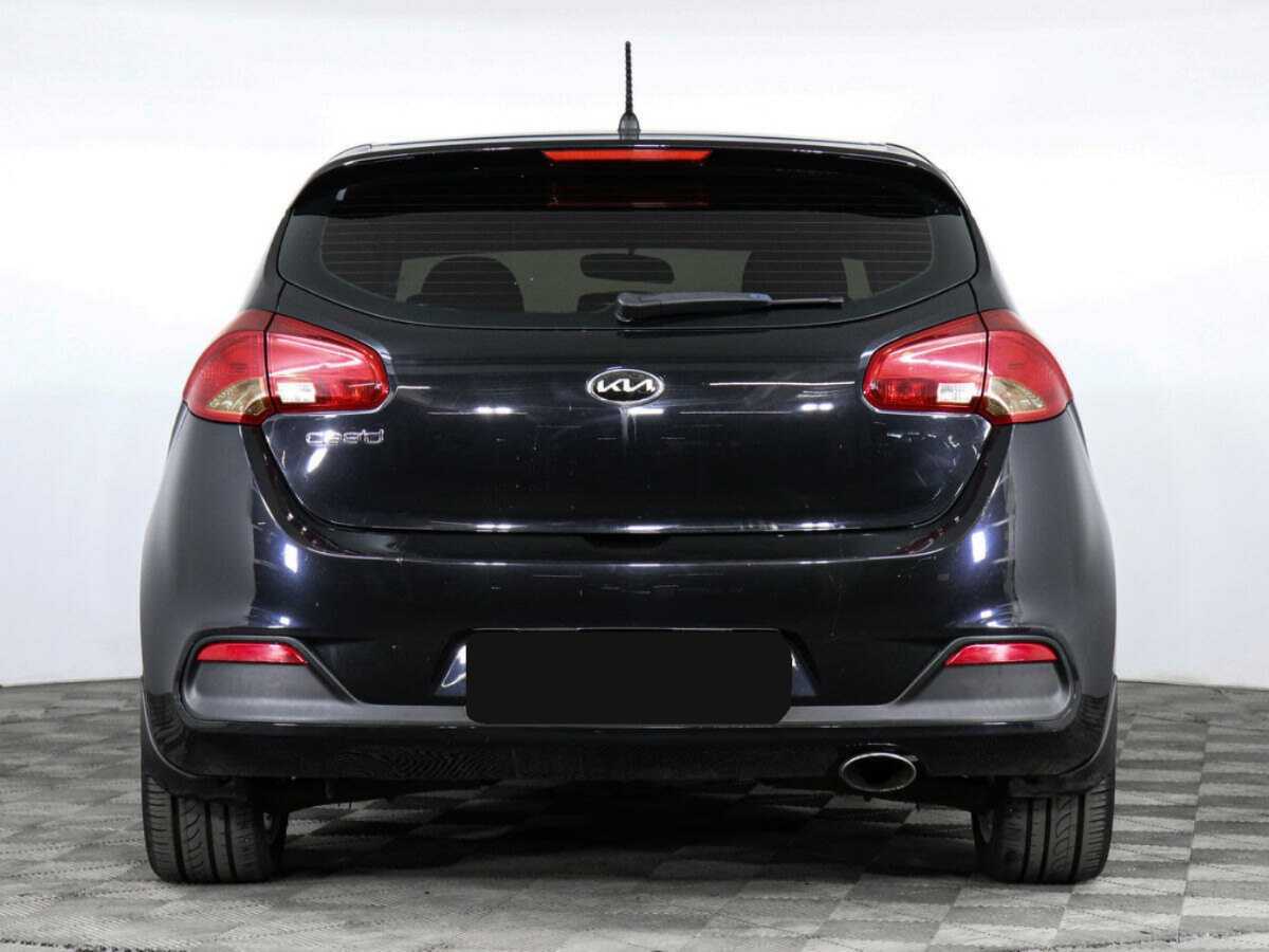 Купить Kia Ceed с пробегом. Фото: #3
