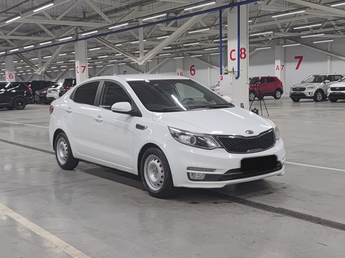 Купить Kia Rio с пробегом. Фото: #2