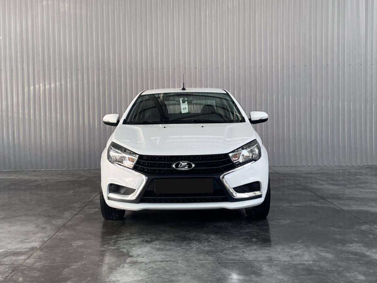 Купить Lada (ВАЗ) Vesta с пробегом. Фото: #1