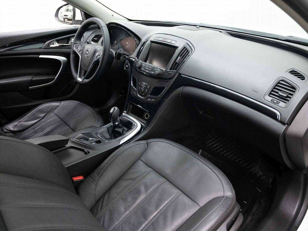 Купить Opel Insignia с пробегом. Фото: #13