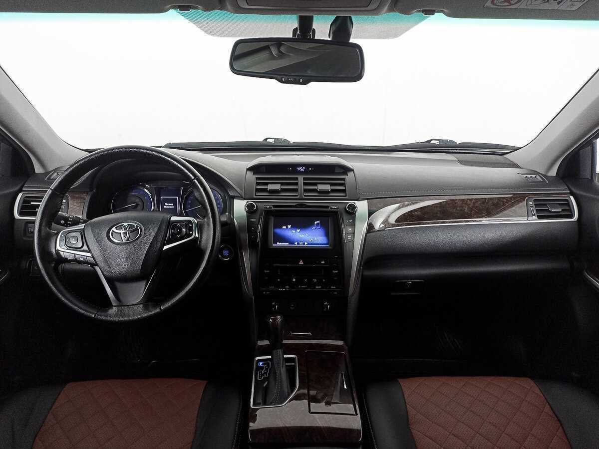 Купить Toyota Camry с пробегом. Фото: #13