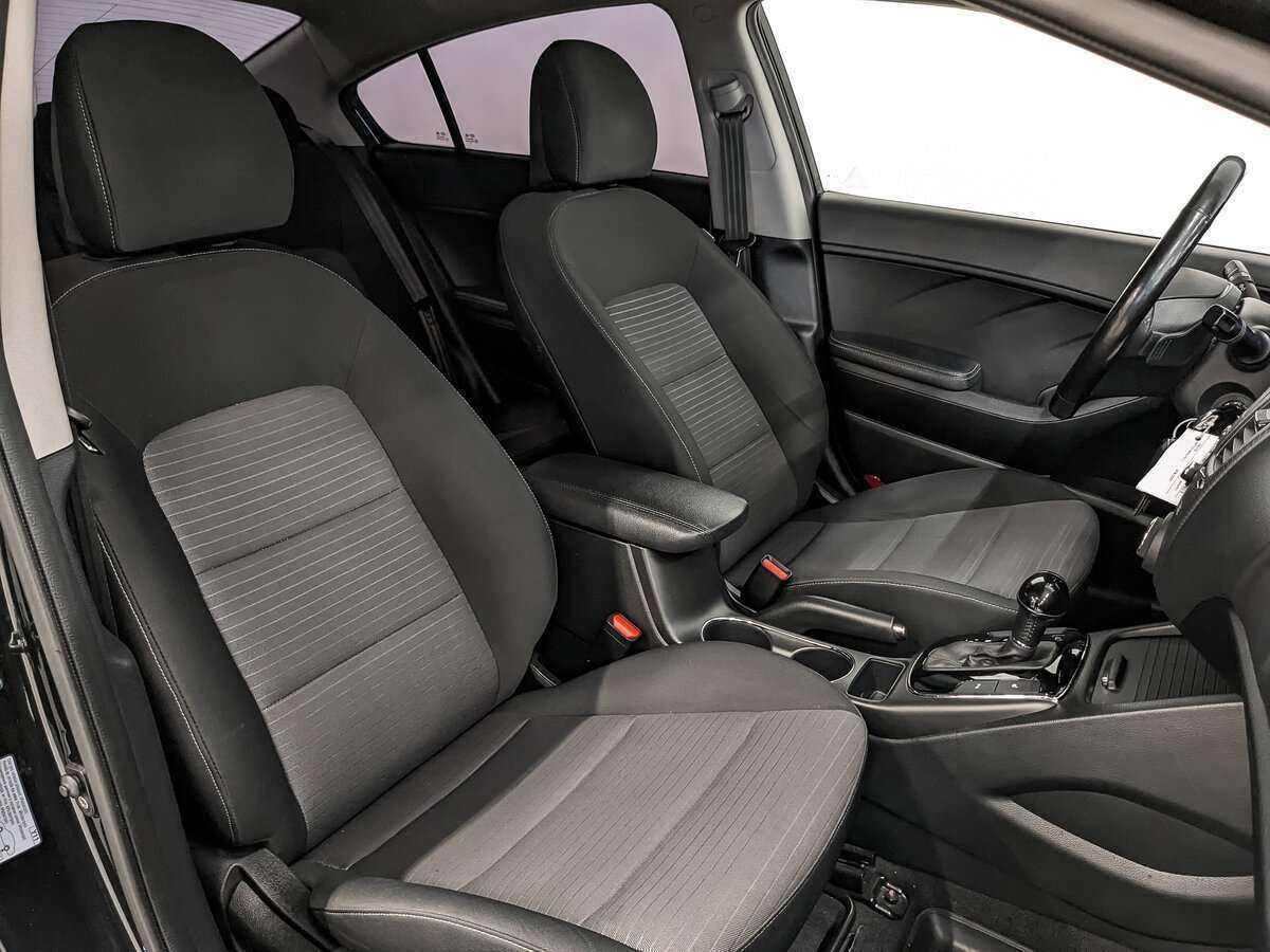 Купить Kia Cerato с пробегом. Фото: #22