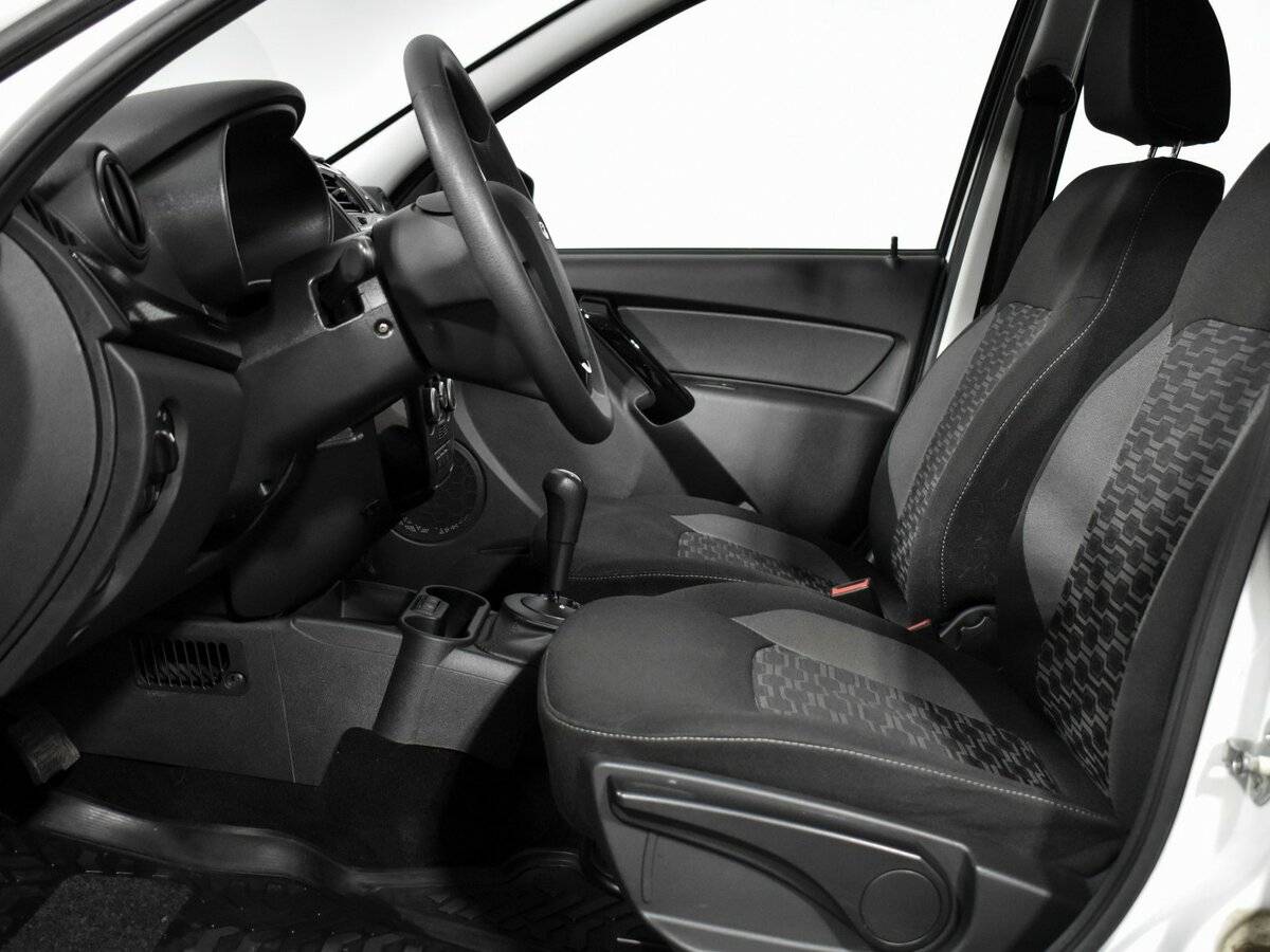 Купить Lada (ВАЗ) Granta с пробегом. Фото: #9