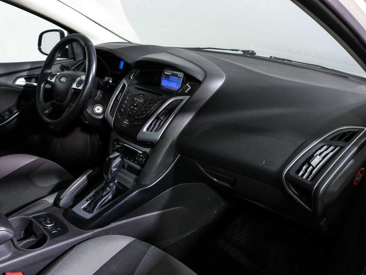 Купить Ford Focus с пробегом. Фото: #8