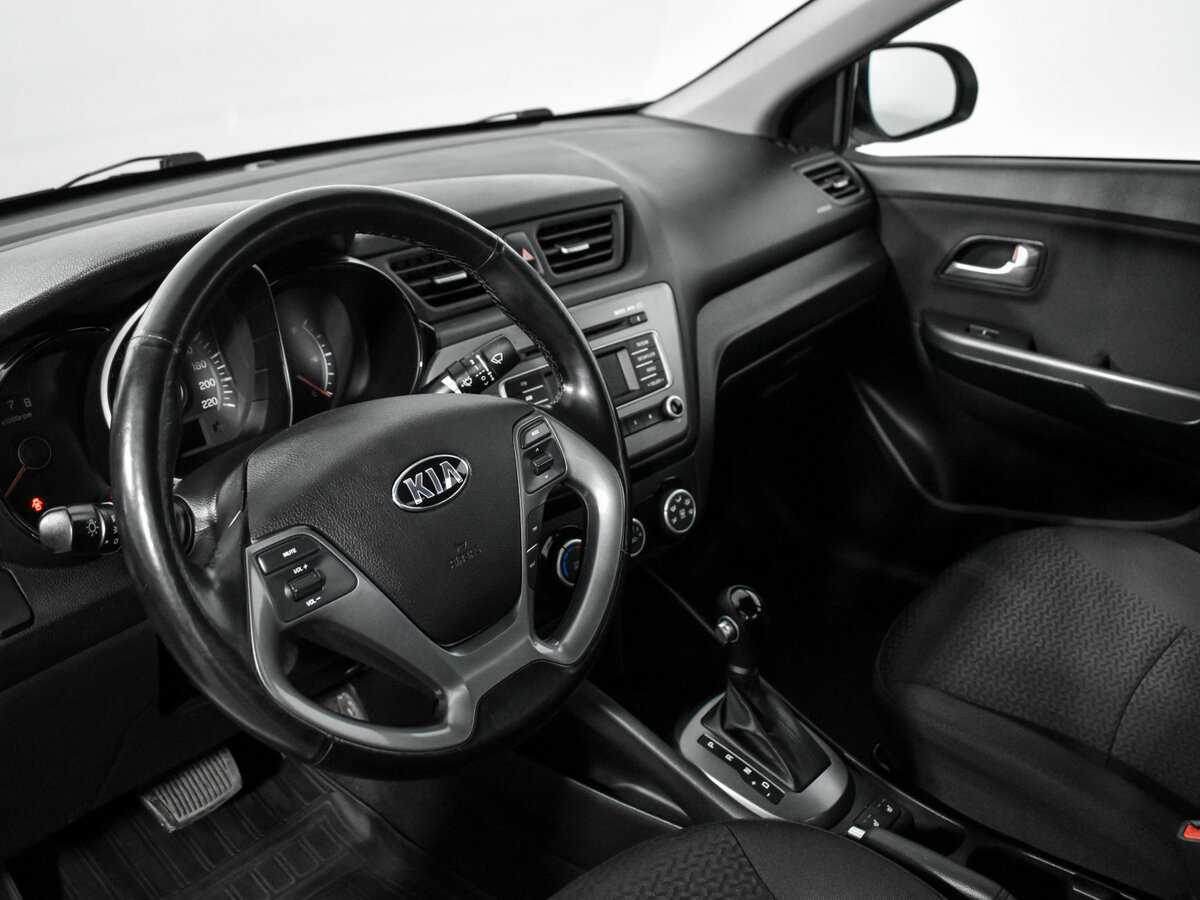 Купить Kia Rio с пробегом. Фото: #8