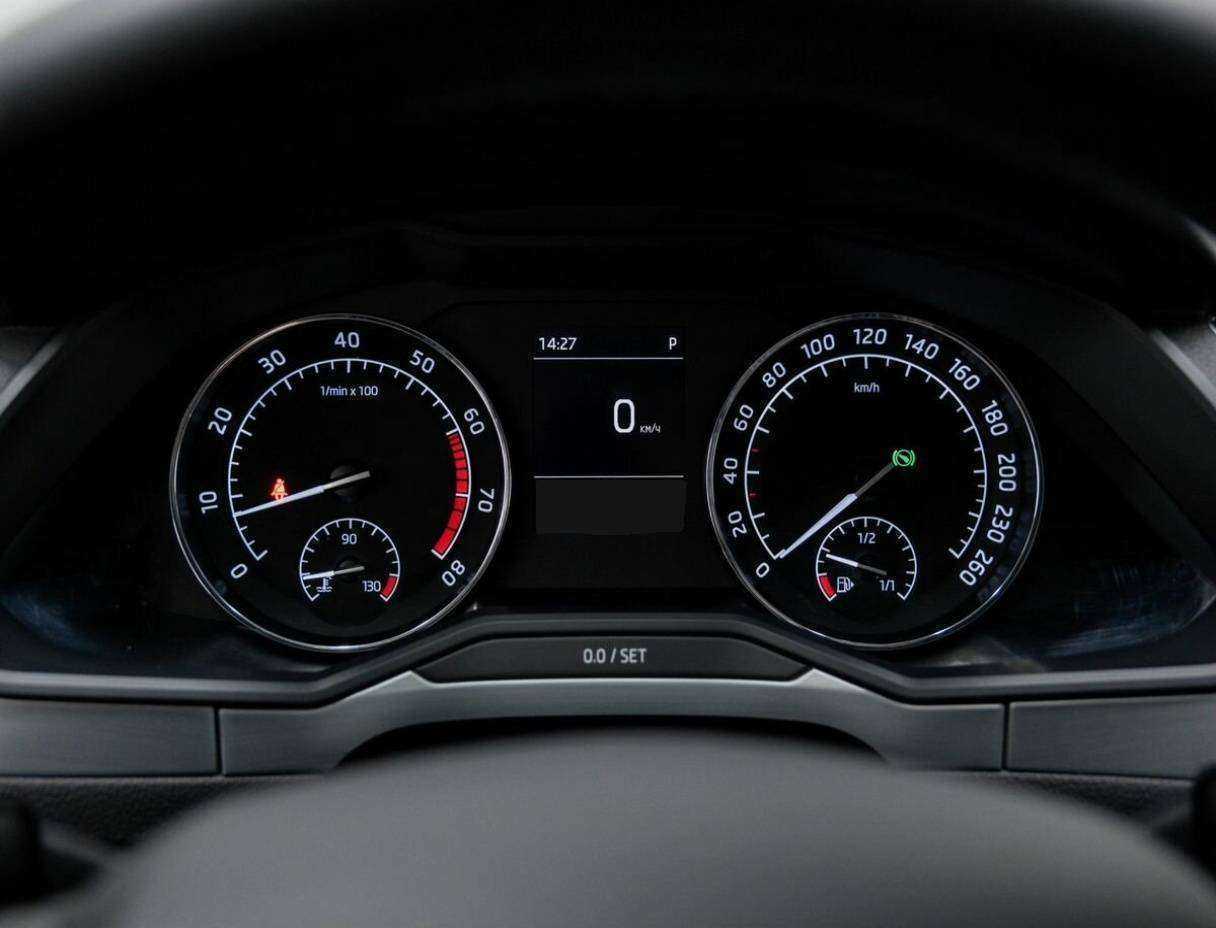 Купить Skoda Superb с пробегом. Фото: #25