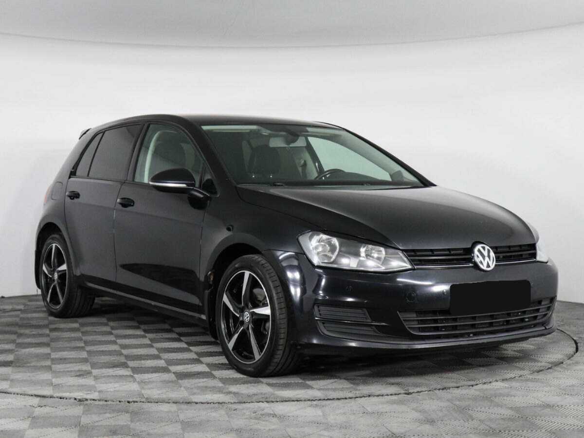 Купить Volkswagen Golf с пробегом. Фото: #2