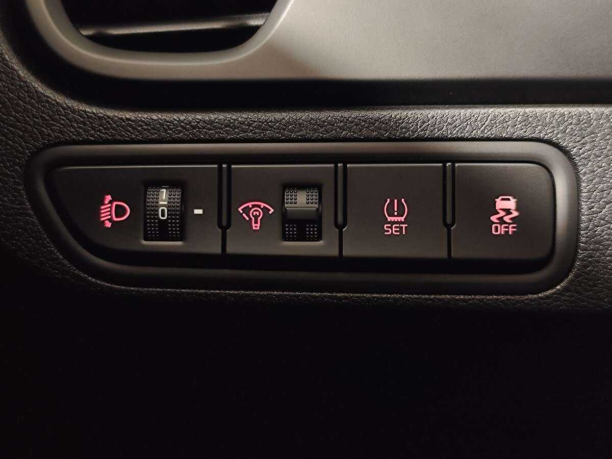 Купить Kia Rio с пробегом. Фото: #17